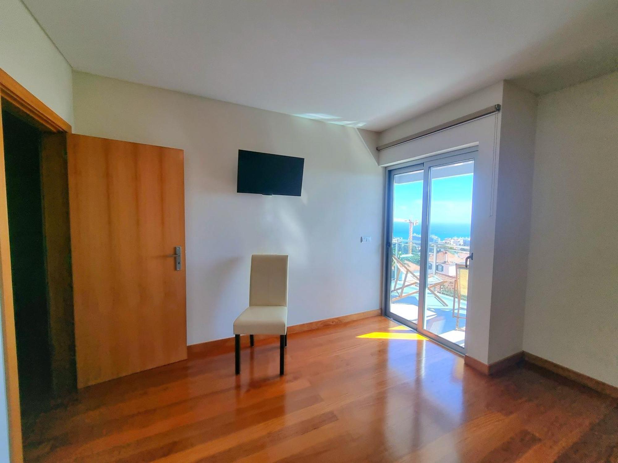 Apartamento Panoramic Sunrise And Sunset Views, 5 Min From Funchal, Perfect Getaway For Travelers Exterior foto